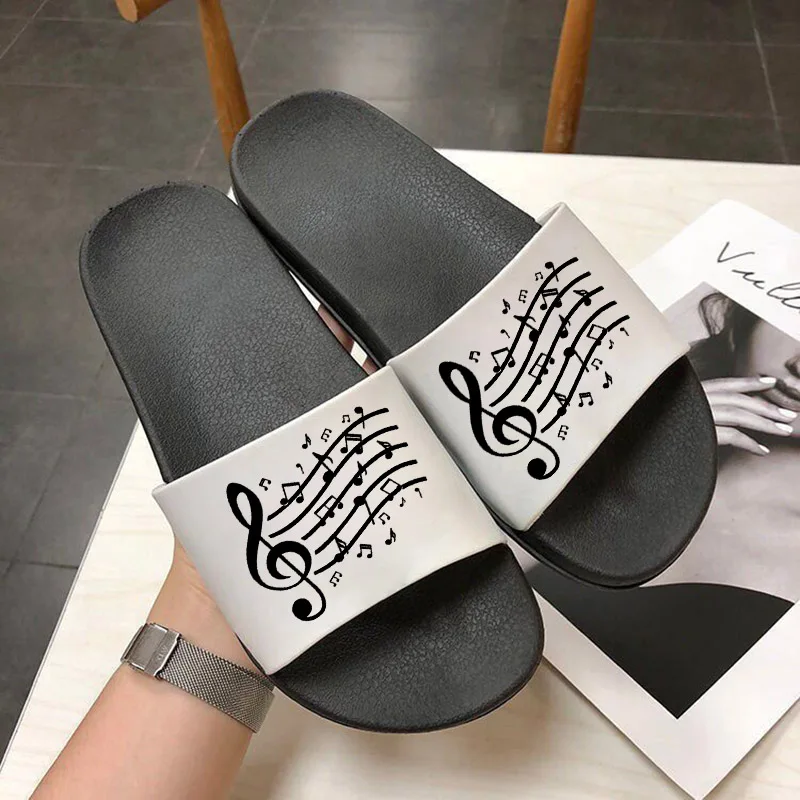 top notch Precursor Guggenheim Museum Pentru Cele Mai Noi Vara Papuci Doamna Distractiv De Muzică Foaie Papuci  Femei Slide-uri De Sandale Papuci De Interior Confort Papuci Fete ~ Pantofi  pentru femei / Reginanoptii.ro